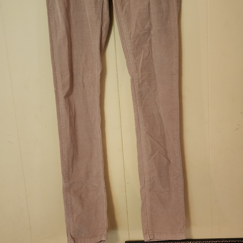 Gray Size 26, Tan Skinny Jeans.